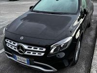 Usado Mercedes GLA200 Business 136 CV (100 kW) 2017 Negro SUV