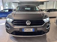 Usata VW T-Roc Advance 150 CV (110 kW) 2017 Grigio SUV
