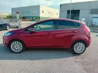 Usata Ford Fiesta Titanium 82 CV (60 kW) 2009 Viola Berlina