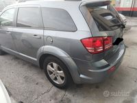 usata Dodge Journey 2.0 CRD 2008 per ricambi/riparazione