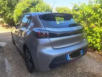 Usata Peugeot 208 Active 100 CV (73 kW) 2023 Grigio Utilitaria