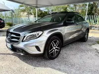 Usata Mercedes GLA200 136 CV (100 kW) 2016 Grigio SUV