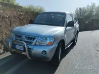 Usata Mitsubishi Pajero 160 CV (117 kW) 2006 Grigio SUV