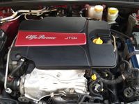 usata Alfa Romeo 159 2.0 jtdm rosso