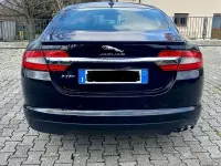 Usata Jaguar XF R-Sport 200 CV (147 kW) 2015 Nero Berlina