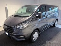 Usata Ford Tourneo 131 CV (96 kW) 2020 Grigio Monovolume
