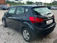 Usata Kia Venga Active 90 CV (66 kW) 2016 Blu Utilitaria