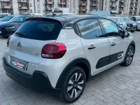 Usata Citroën C3 Shine 102 CV (75 kW) 2023 Beige Utilitaria