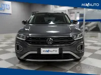 Usata VW T-Roc Life 150 CV (110 kW) 2022 Grigio SUV