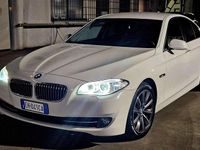 Usata BMW 530 204 CV (150 kW) 2011 Bianco Berlina