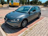 Usata VW Golf VIII Business 131 CV (96 kW) 2020 Grigio Berlina