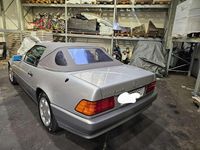 Usata Mercedes SL300 231 CV (169 kW) 1993 Argento Cabrio