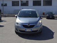 Usata Opel Meriva Cosmo 95 CV (69 kW) 2012 Grigio scuro Monovolume