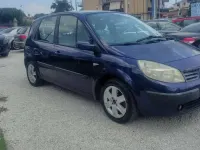 Usata Renault Grand Scénic II 106 CV (77 kW) 2006 Blu/azzurro Monovolume