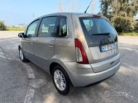 Usata Lancia Musa 95 CV (69 kW) 2011 Grigio Monovolume