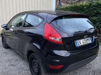 Usata Ford Fiesta Trend 60 CV (44 kW) 2010 Utilitaria