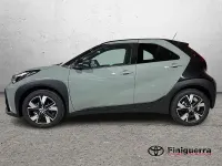 Nuova Toyota Aygo X 116 CV (85 kW) 2026 Verde SUV