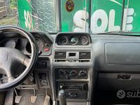 Usata Mitsubishi Pajero 100 CV (73 kW) 2000 Bianco SUV