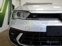 Usata VW Polo R-line 116 CV (85 kW) 2024 Argento Berlina