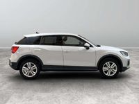 Usata Audi Q2 Advanced 150 CV (110 kW) 2024 Bianco ghiacciaio metallizzato SUV