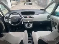 Begagnad Citroën C4 Picasso Elegance 125 HK (91 kW) 2007 Svart Minibuss