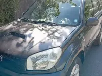 Usata Toyota RAV4 136 CV (100 kW) 2005 Grigio SUV
