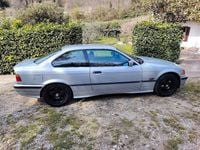 Usata BMW 318 140 CV (102 kW) 1996 Coupé