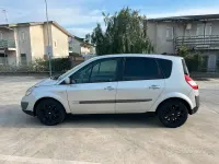 Usata Renault Scenic E-Tech 100 CV (73 kW) 2007 Grigio Monovolume