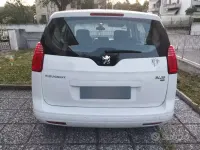Usata Peugeot 5008 112 CV (82 kW) 2012 Bianco Monovolume
