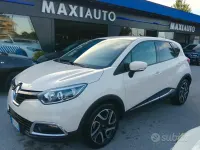 Usata Renault Captur 90 CV (66 kW) 2015 Beige SUV