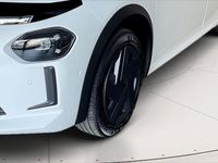 Nuova Lancia Ypsilon 110 CV (80 kW) 2025 Vernice bianco quarzo Utilitaria