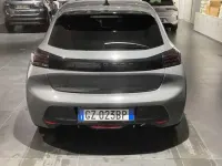 Usata Peugeot 208 Allure 101 CV (74 kW) 2025 Grigio Utilitaria
