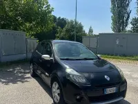Usata Renault Clio IV Dynamique 75 CV (55 kW) 2012 Nero Berlina