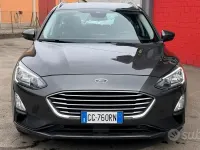 Usata Ford Focus ST-Line 120 CV (88 kW) 2021 Grigio Station wagon