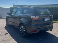 Usata Ford Kuga ST-Line 120 CV (88 kW) 2019 Grigio SUV