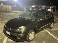 Usata Renault Clio II 58 CV (42 kW) 2002 Berlina