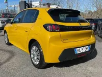 Usata Peugeot 208 Active 75 CV (55 kW) 2023 Giallo Utilitaria