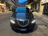 Usata Lancia Delta 120 CV (88 kW) 2010 Grigio Utilitaria