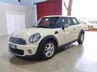 Usata Mini ONE 75 CV (55 kW) 2013 Bianco Utilitaria