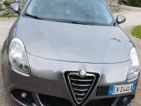 Usata Alfa Romeo Giulietta Distinctive 105 CV (77 kW) 2012 Grigio Utilitaria