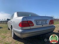 usata Mercedes E200 Kompressor cat Elegance GPL