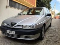 Second-hand Alfa Romeo 146 103 CP (75 kW) 1997 Gri Hatchback