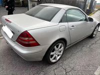 Usata Mercedes SLK200 136 CV (100 kW) 1997 Grigio Cabrio