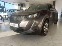 Usata Peugeot 2008 Allure 102 CV (75 kW) 2020 Grigio SUV
