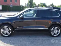Usata VW Touareg 262 CV (192 kW) 2015 Nero SUV