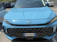 Usata MG HS Luxury 170 CV (125 kW) 2024 Blu/azzurro SUV