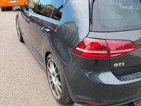 Usata VW Golf VII 220 CV (161 kW) 2016 Grigio Berlina