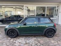 Usata Mini ONE 102 CV (75 kW) 2016 Verde Utilitaria