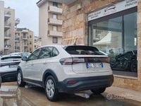 Usata VW Taigo Life 95 CV (69 kW) 2022 Beige SUV