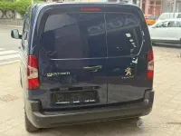 Usata Peugeot Partner 105 CV (77 kW) 2021 Monovolume
